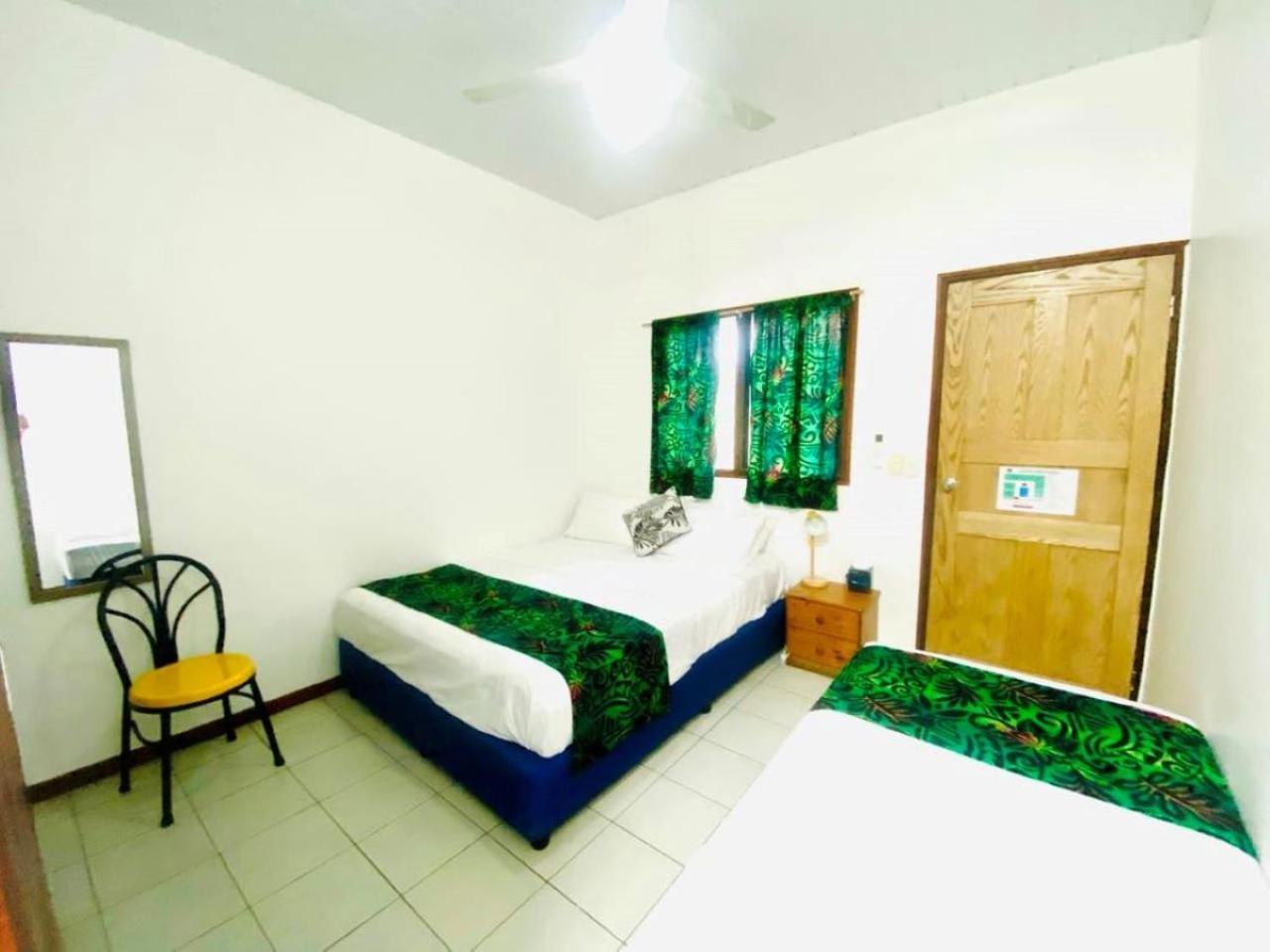Travellers Motel Vanuatu 포트빌라 외부 사진